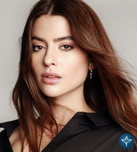 Gabriela Quezada Bloomgarden (Actress) Wiki, Height, Weight, Age, Biography & More