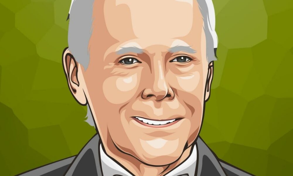 Giorgio Armani Net Worth