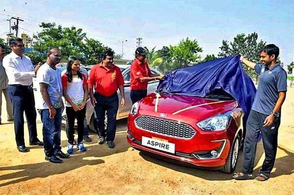 Dutee Chand Being Presented The Ford Aspire